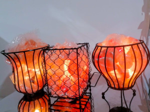 Pink Salt Lamp METAL BASKETS VARIOUS STYLES 4kg Shape with wooden base