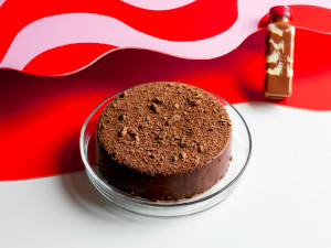 Flake Chocolate Cake