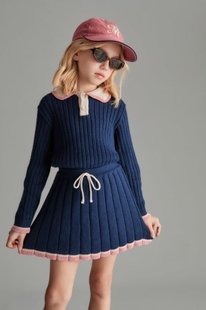 Blue knitted set