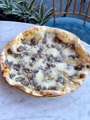Tartufo Pizza 