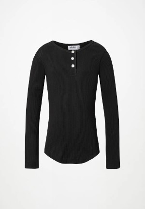 Ruby black top