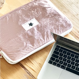 Light pink laptop case