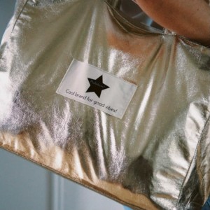 Cabas gold tote