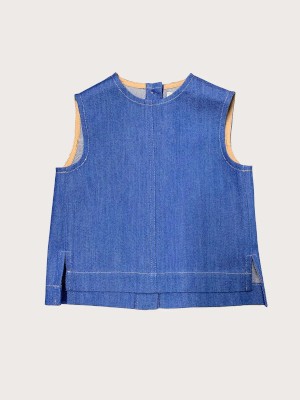 BLUE VEST