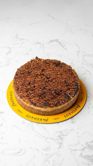 Apple Crumble Cheesecake Whole