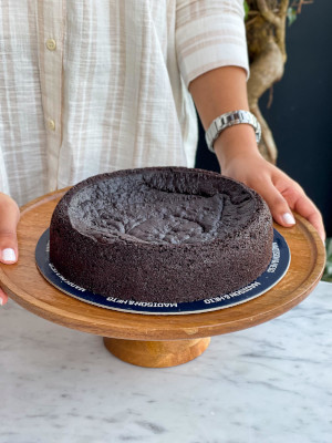Flourless Chocolate Cake - Whole