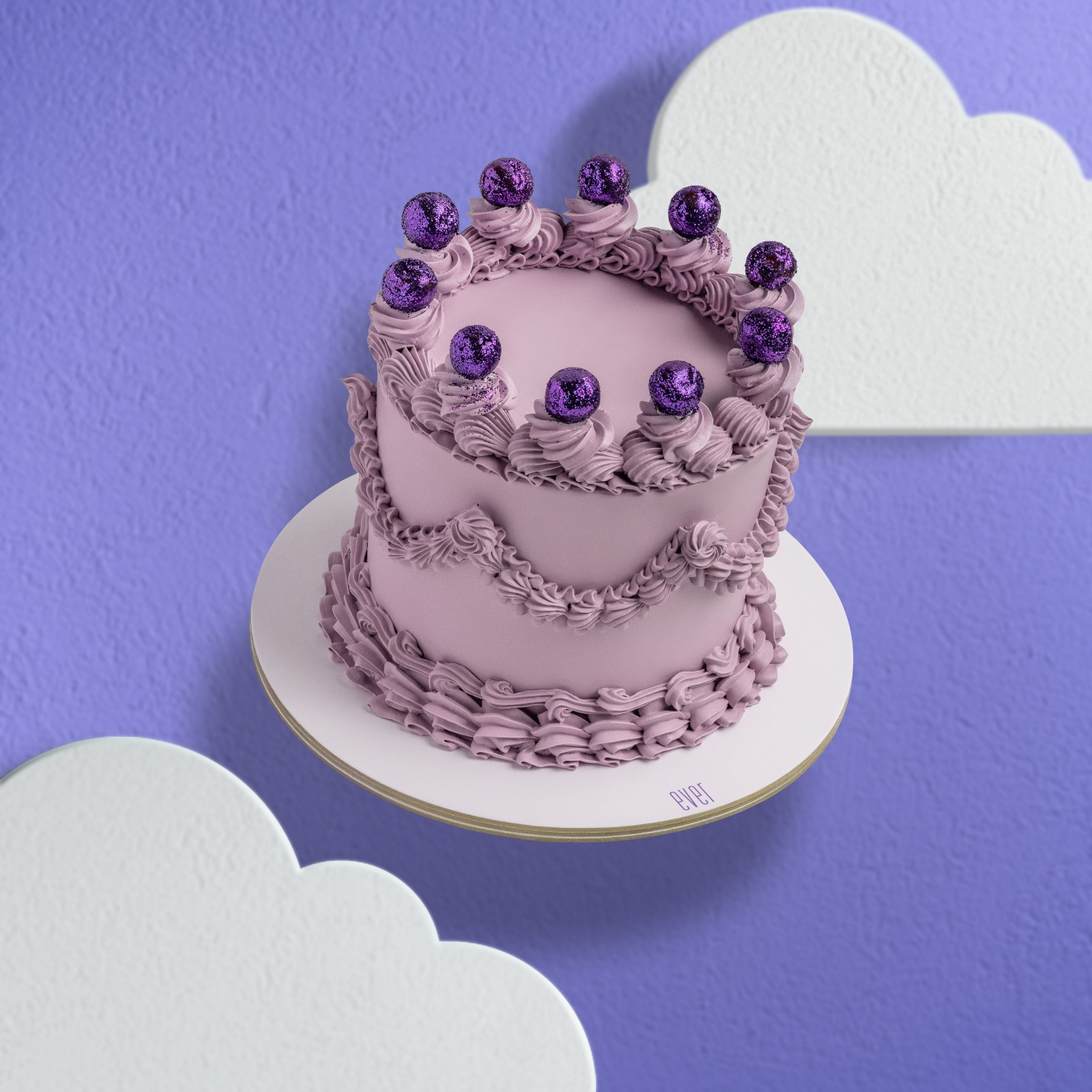 ليلاك مع جليتر 💜✨