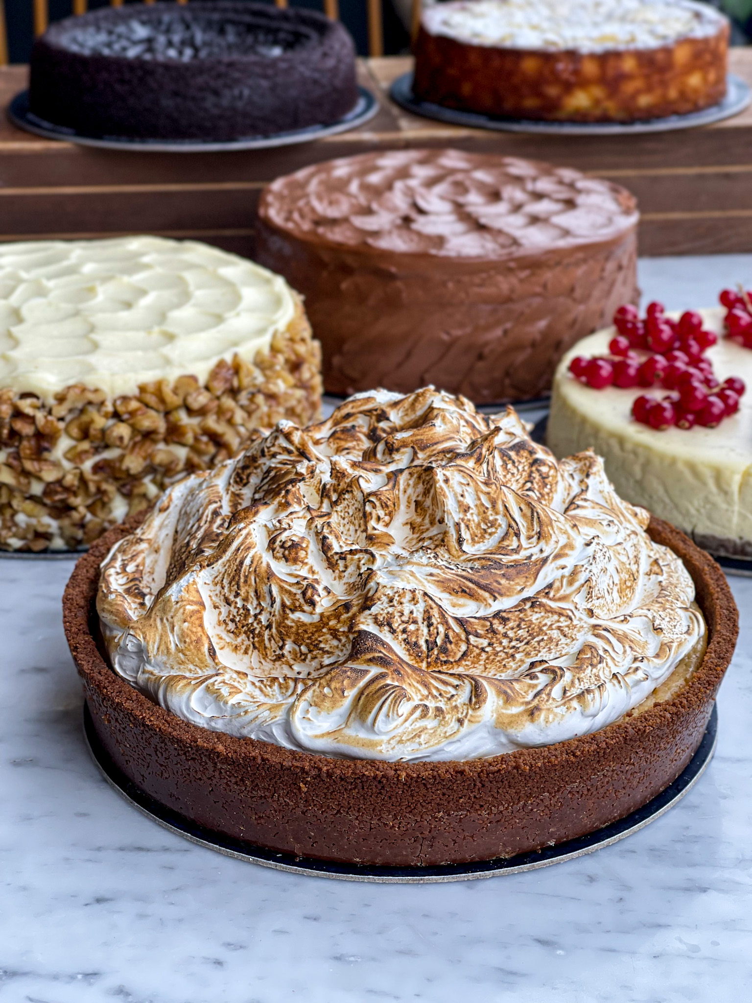 Desserts & Cakes