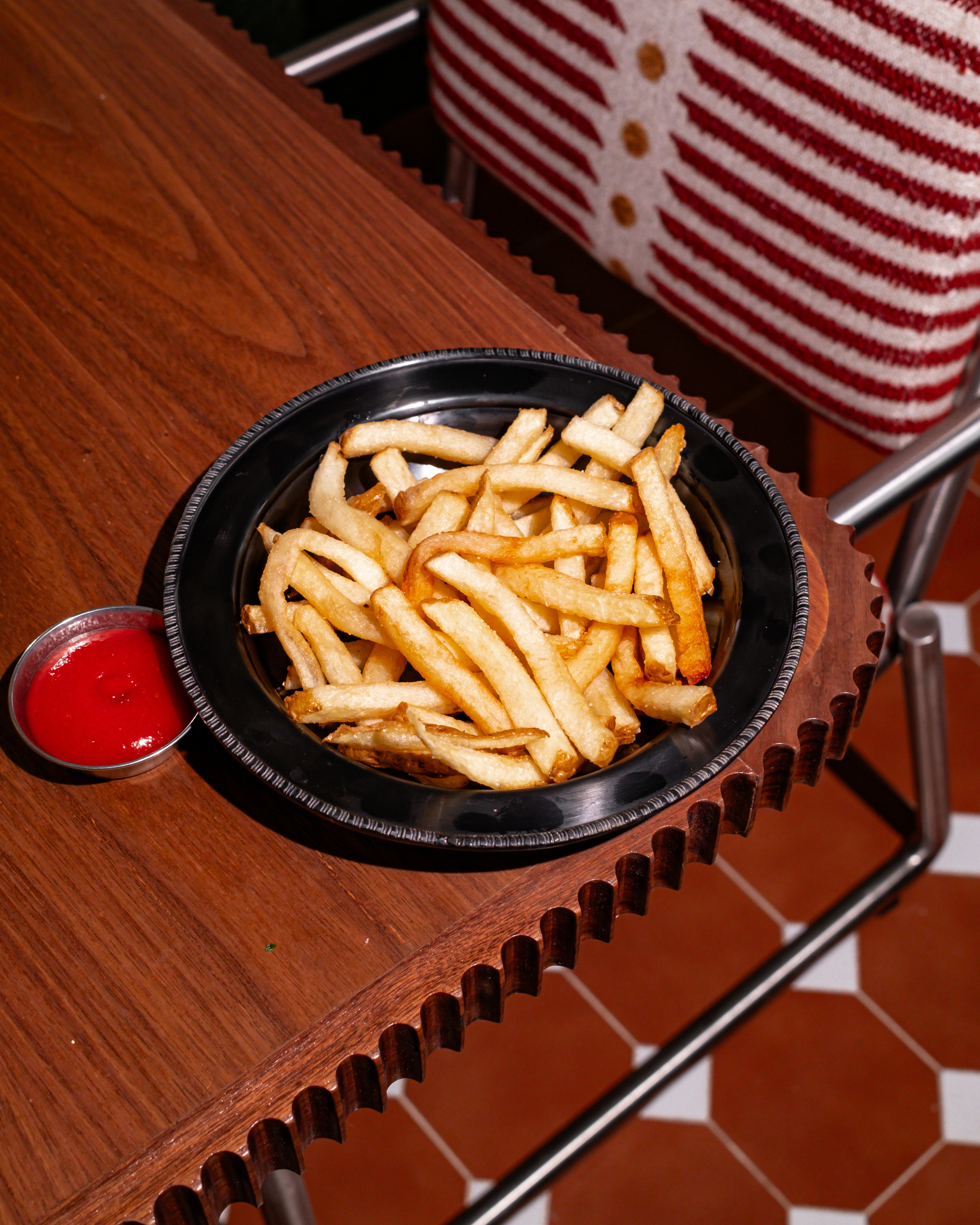 البطاطا المقلية (ن)